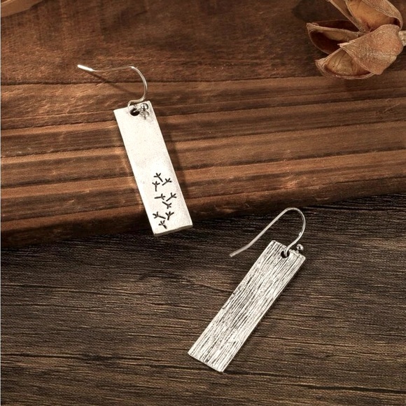 Silver Dandelion Dangle Earrings - Picture 3 of 5